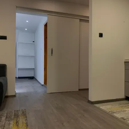 Grey * סראייבו